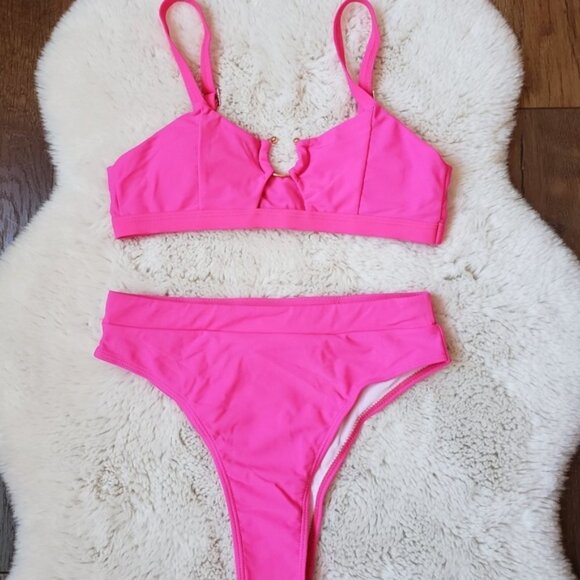 New Cut Out BraletteTop High-waist Bikini Set - Picture 6 of 9